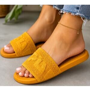 Athletic Propulsion Labs Women's Mango Big Logo TechLoom Slide Sandals Size 7